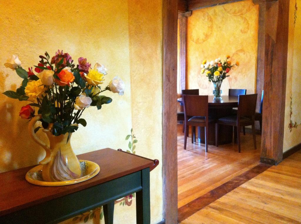 Hacienda San Juan De La Vega Bed & Breakfast Otavalo Rom bilde